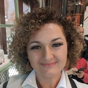 Meet your Posher, Shelley